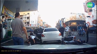 台中大里槍戰! 嫌拒捕衝撞 警開8槍制伏