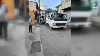 1歲童趁父不注意溜出門 慘遭回收車輾斃