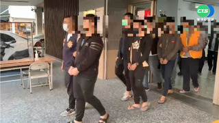 6人暴力集團橫行 高雄警破門"一網打盡"