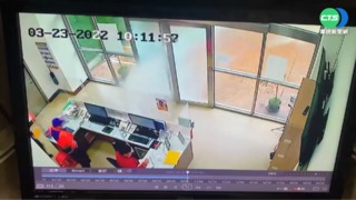 桃"超跑"救災車測試誤射 水柱直噴大門