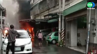 兄口角洩憤縱火燒屋 母弟著火奪門逃