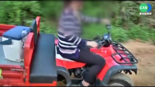 沙灘車違規趴趴走 墾管處設路障阻隔