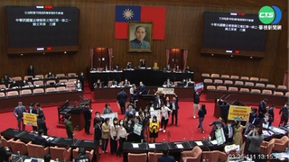 "18歲公民權"修憲交複決 將闖965萬票難關