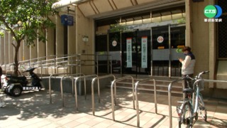 勞保局電話人員確診 急匡60人PCR採檢