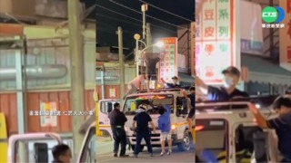 疑感情問題 男喝茫大鬧回收車遭制伏