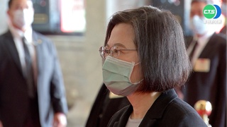 總統主持忠烈祠春祭 慰問烈士遺族代表