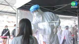 歌照唱、境照繞 醫師談防疫：人家共存 我們躺平？