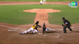 延長賽得分被改判 餅總摔帽被驅逐出場