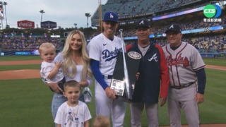 遇前隊友哭4次 Freeman開賽"砲轟"勇士