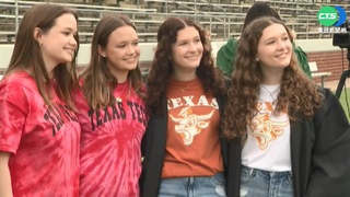 雙胞胎雲集! 德州某學區"35對"高中齊畢業