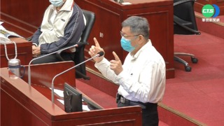 "棄守論"槓經濟部 柯嗆:快篩就是買不到