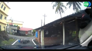 肚子餓"偷雞"不成反摔車 大盜狼狽落網