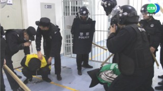 新疆警文件解密 上萬維族受虐資料曝光