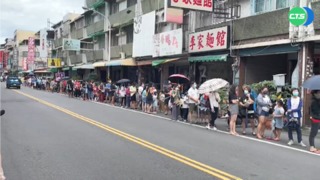 高雄輝瑞BNT兒童疫苗開打 診所湧人潮