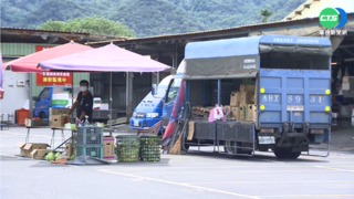 客少休攤遭傳"多攤商確診" 田中市場生意慘