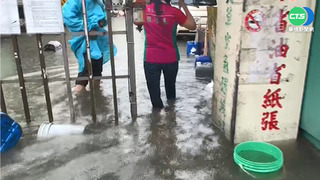 彰化伸港暴雨成災 店家.工廠.操場"泡湯"