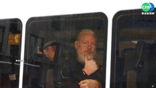 亞桑傑將引渡美受審? 維基解密:周二揭曉