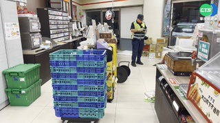 歹徒闖超商噴辣椒水.電擊店員! 半天落網