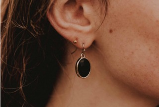 戴耳環戴到差點死掉？ 眾網友：我也有過！