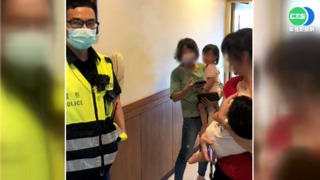 小姊弟反鎖房內狂哭1小時 警消拆鎖救人