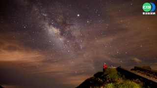 拍板! 合歡山暗空公園 停車3分沒關燈罰1千