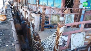 台版"珍寶海鮮舫" 荒廢停泊高雄港21年