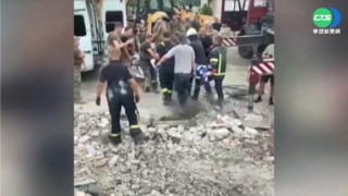 俄軍狂炸頓內茨克住宅區 造成至少15死