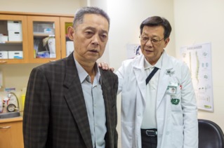 不用害怕失智症！失智症中心提供相關資源 陪伴照顧者