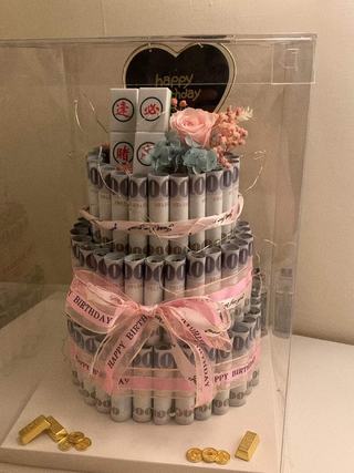 自製「千層」蛋糕送媽！網一看「藍藍的」：開心到飛起來