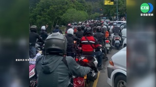 天池洽公衝埡口 林管處遭爆"特權觀光團"