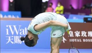 敗給戴資穎仍90度鞠躬致敬 矢板明夫談日本鞠躬文化