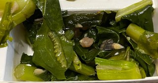 便當配菜驚現「幼蟲到蛹」一次滿足 老闆娘：那是薑絲