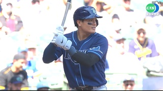 張育成炸裂"快速怪力轟" 連續7戰敲安!