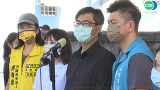 柯P酸無人機秀花8億 陳其邁:北市曾來交流