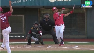 賽前簽百尊公仔不手痠 林智勝飆出297轟!