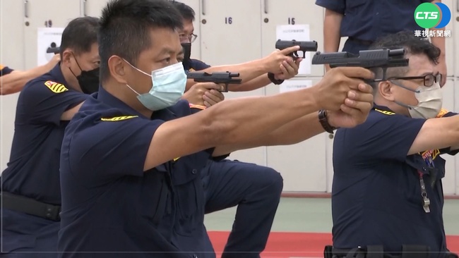 警政署：「2狀況」開槍免寫報告 補助因公涉訟律師費 | 華視新聞