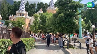 暑假最後周末! 中部各樂園湧玩水人潮