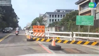 工地疑光線不佳 貨車.機車同地點摔坑