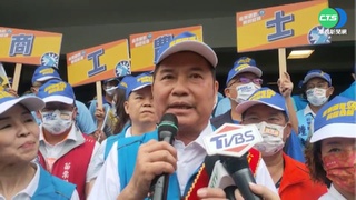 鍾東錦登記參選 苗縣長妻子現身相挺