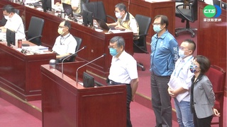 當柯P的面 民政局長藍世聰"支持陳時中"