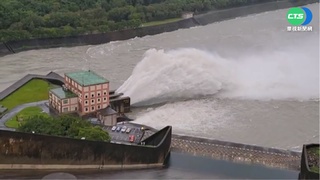 石門水庫接近滿水位 依降雨量"調節性放水"