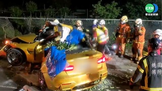 百萬跑車試車自撞路樹全毀 2死1重傷