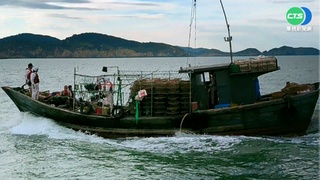 2中國漁船侵擾馬祖海域 海巡登檢押回福澳港