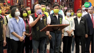總統陪同林佳龍 參拜蘆洲湧蓮寺拉票
