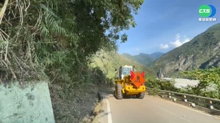 規模6.4"前震"影響 南橫公路多處坍方
