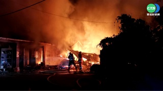 新北民宅深夜陷火海 一家6口逃出3輕傷