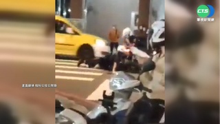 闖燈左轉還逆向! 騎士拒攔查罵警還勒脖