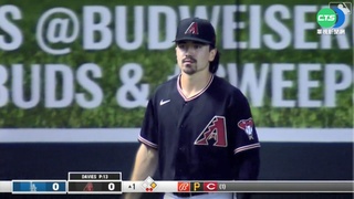 經典賽力邀混血大物Carroll 葉君璋也說讚