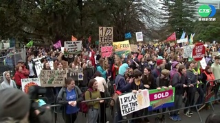 要求政府對抗氣候變遷 紐.韓學生街頭示威
