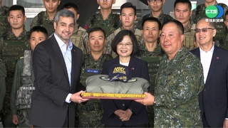 "抵抗中國壓力" 巴國總統籲台"捐10億美元"